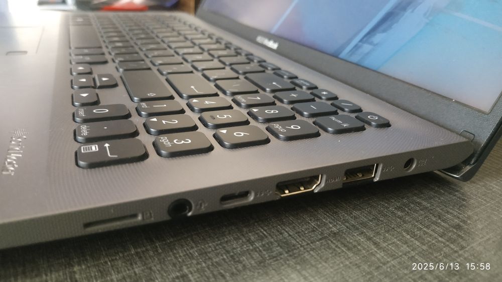 Ноутбук Asus Vivobook15