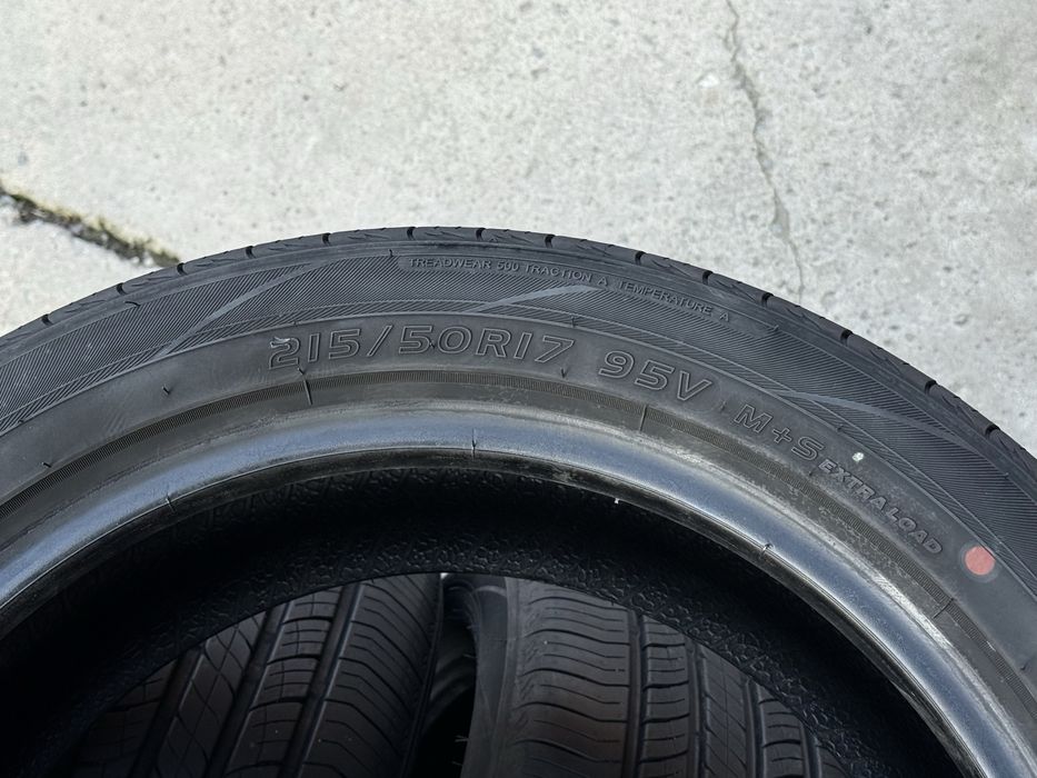 215|50 R17. Комплект шин.