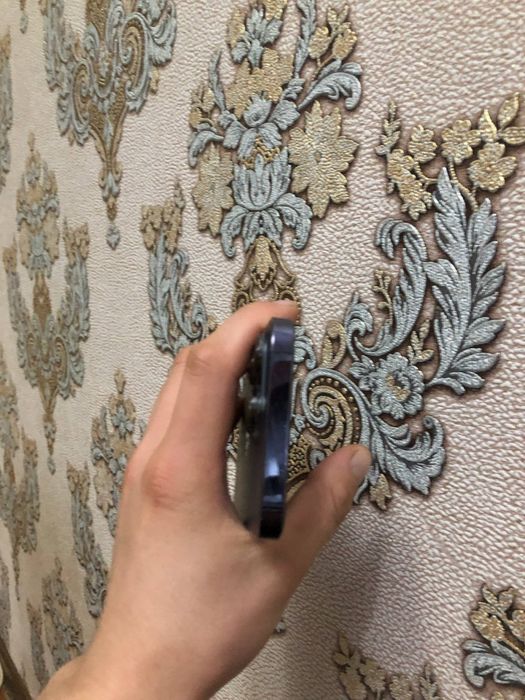 iPhone 14 Pro Max va iPhone 8 Plus