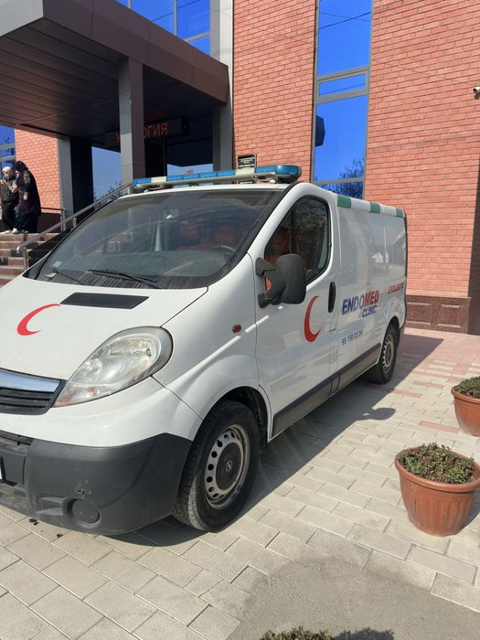 Opel vivaro ambulance