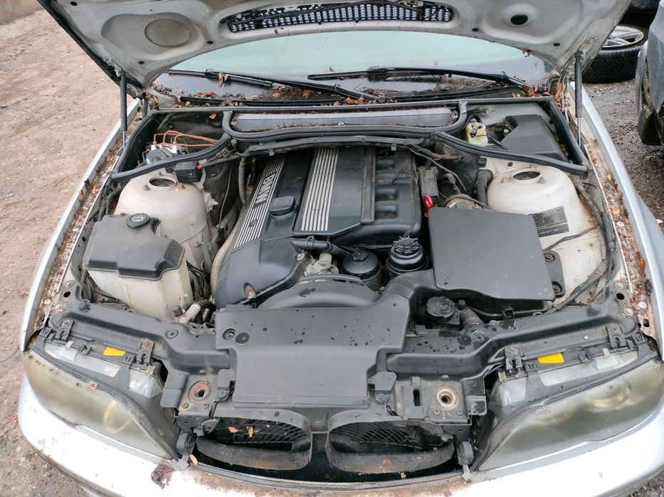 Dezmembrari  BMW 3 (E46)  1998  > 2007 320 Ci Benzina