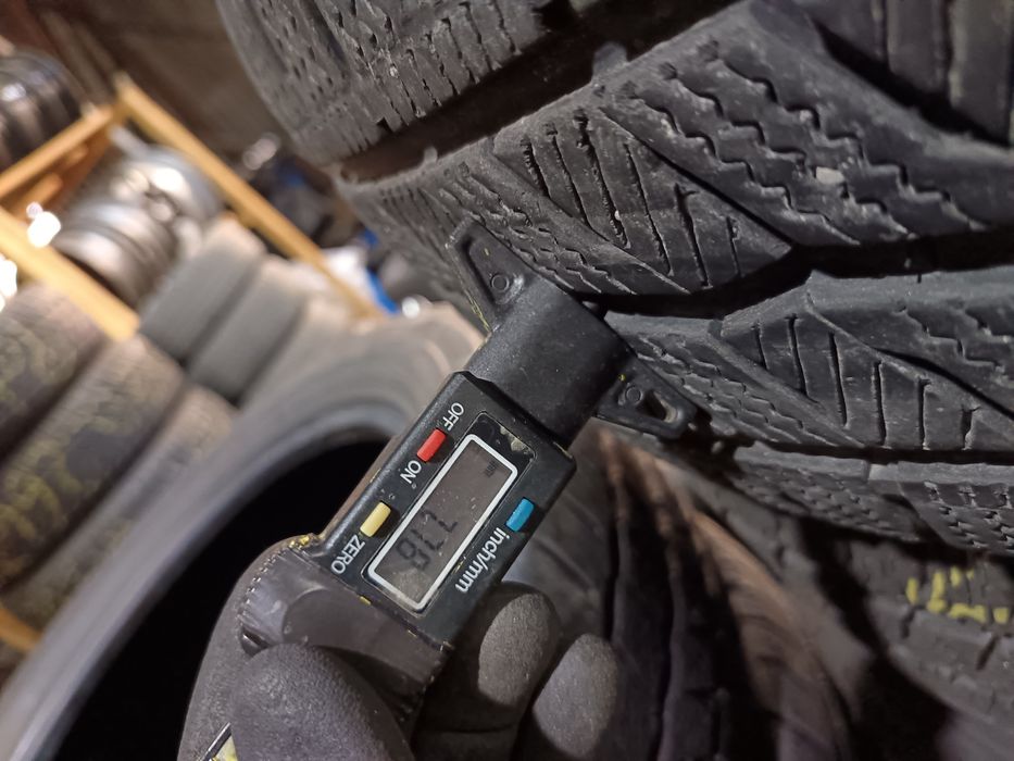 Anvelope MS iarna 225 55 17c hankook 6-7mm 2021 și 2024