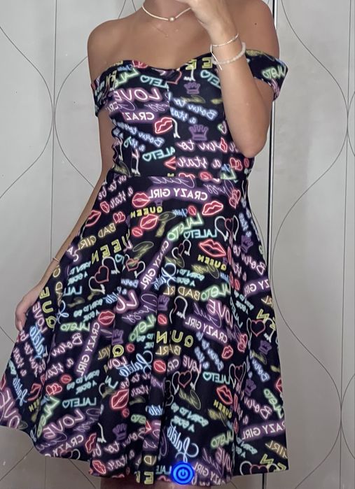 Рокли елегантни XS или S