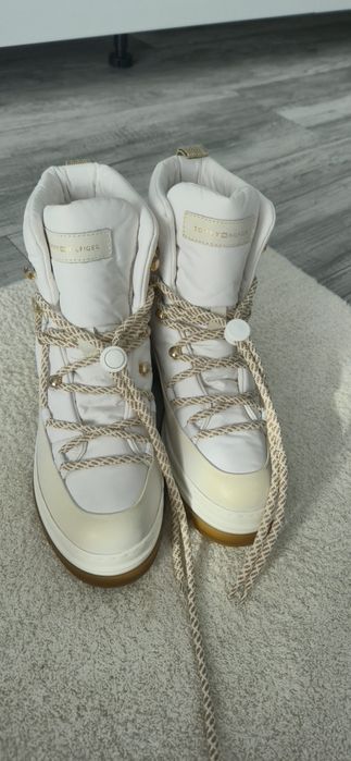 Botine Tommy Hilfiger