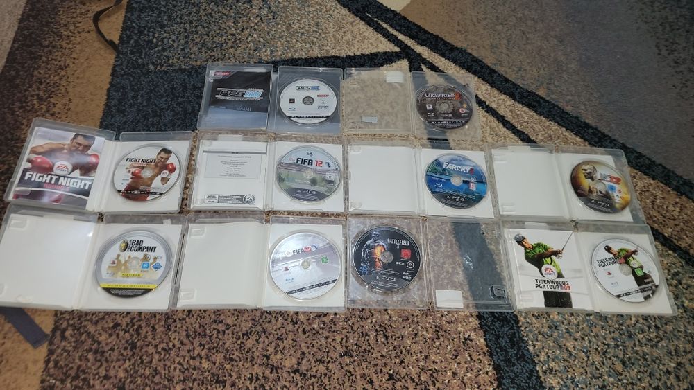 Vând jocuri de ps3  la bucată