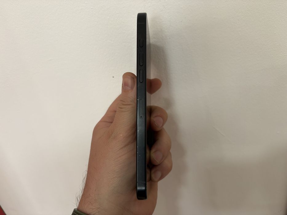 Iphone 16 Pro Max, Black Titanium, pentru piese