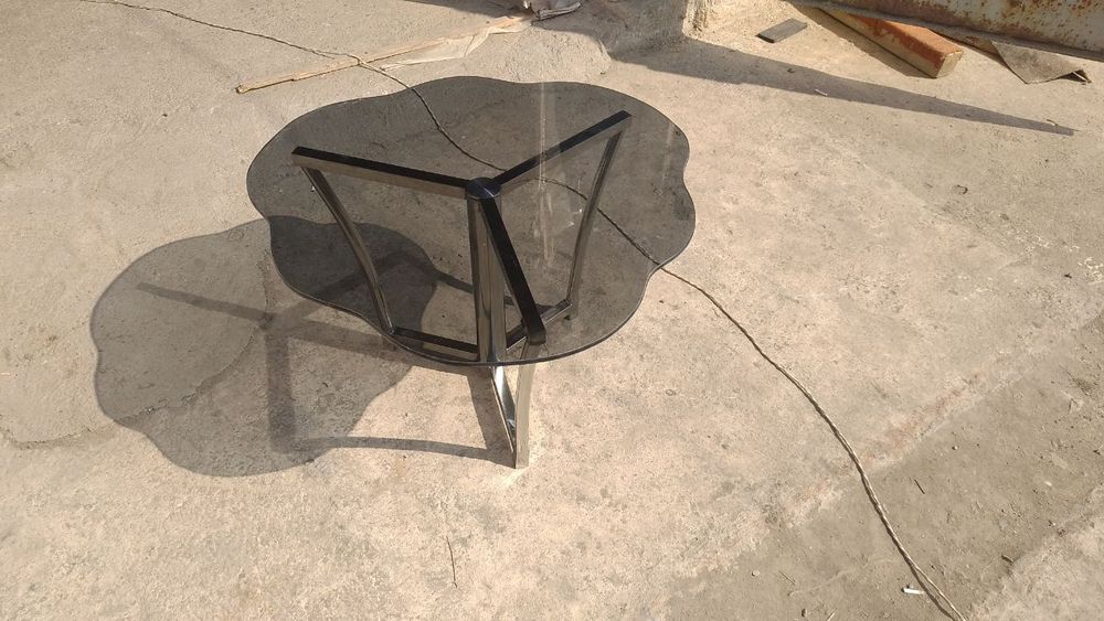 Jurnalniy stol oynadan