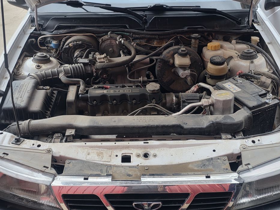 Nexia 1 2001-yil kraska petno bor