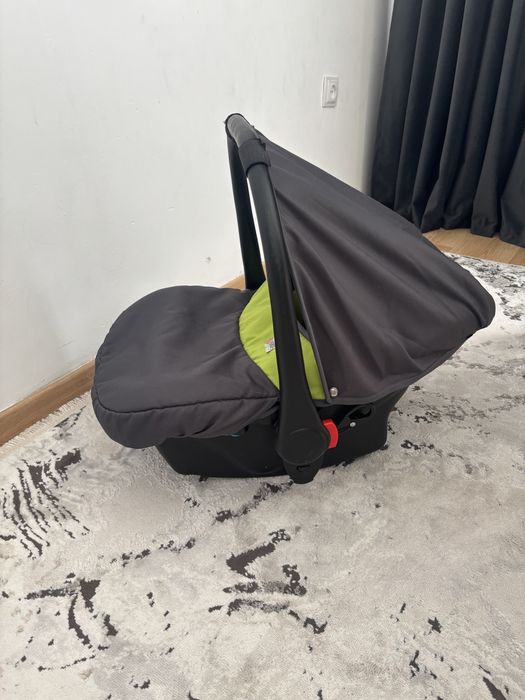 Коляска прогулочная