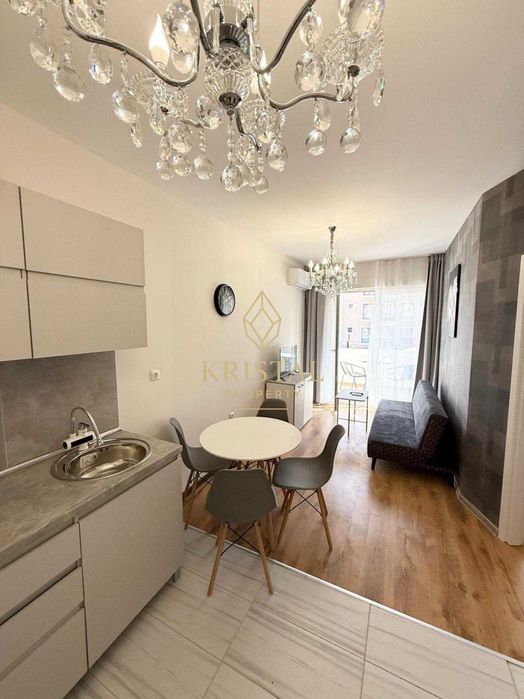 Продава се Двустаен апартамент в Свети Влас - 45 кв.м за 1712 €/кв.м - Снимка #1