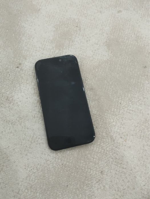 Продам IPhone 15