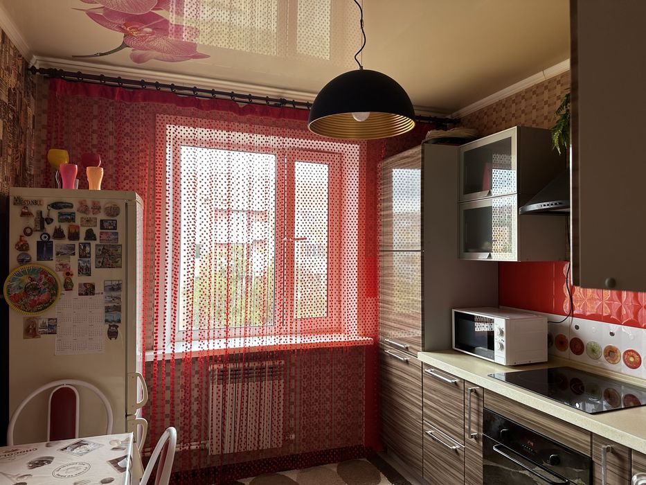 4ех комнатная в мкн. Степной-1