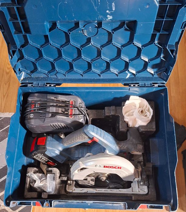 Bosch GKS 18v 57G ръчен циркуляр