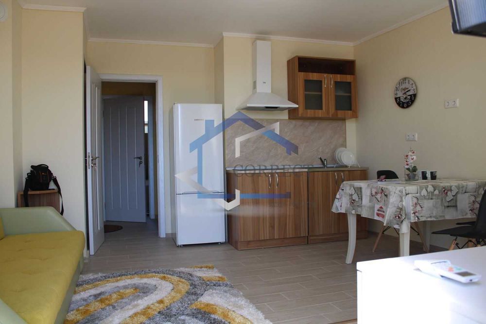 Дава се под наем Двустаен апартамент в Варна, Колхозен пазар - 55 кв.м за 341.7 € - Снимка #8