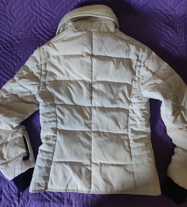 Зимно дамско яке Moneier,