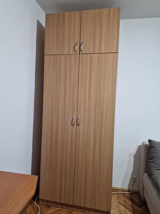 Vand dulap sifonier in stare foarte buna