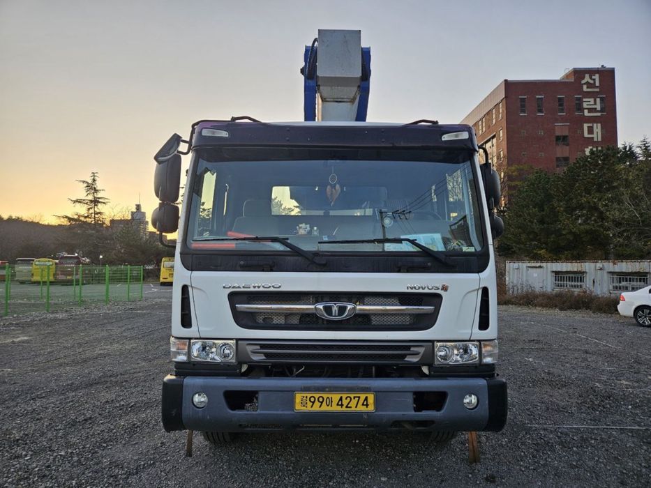 Автовишка DAEWOO 45 метр