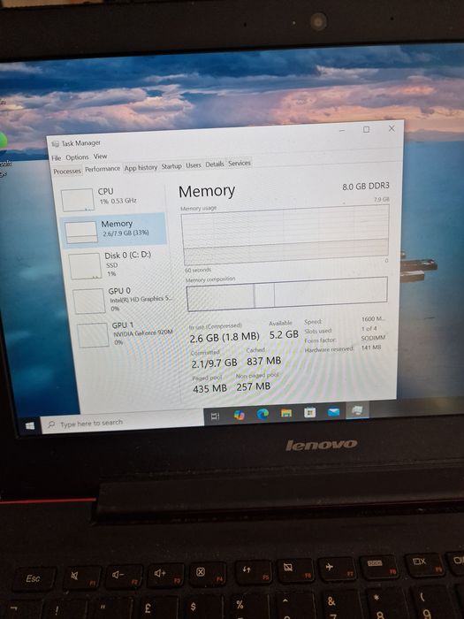 Laptop Lenovo i5 8GB ram si placa video dedicata NVIDIA GeForce