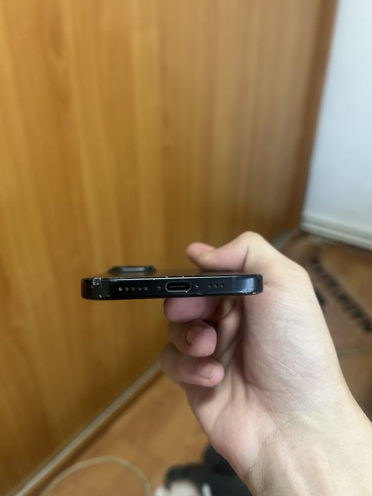 Vand/schimb iphone 15