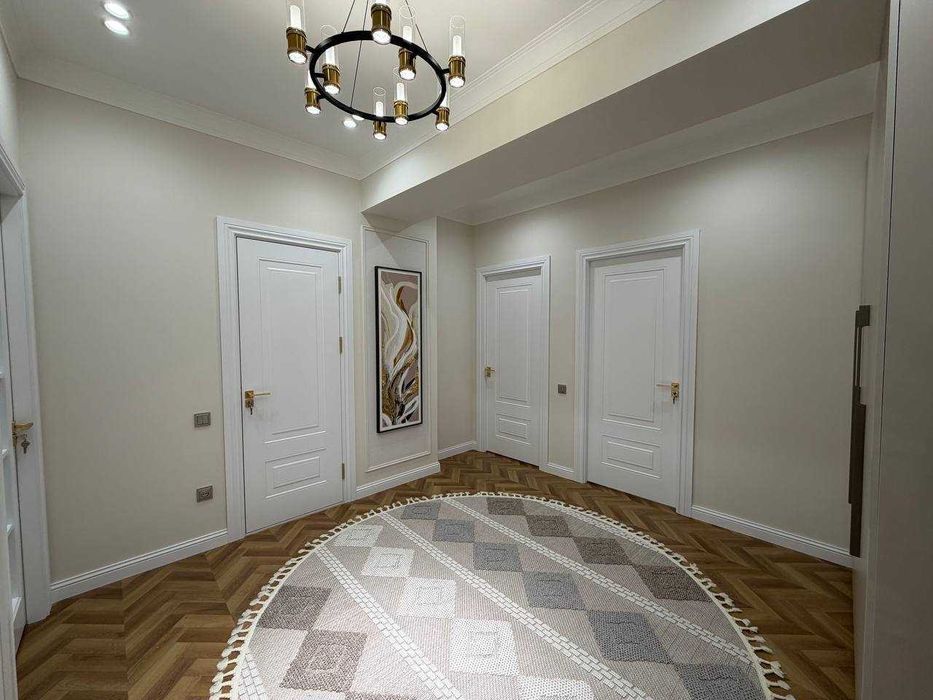 4/4/8 квартира на Яккасарай Ор 8 роддом