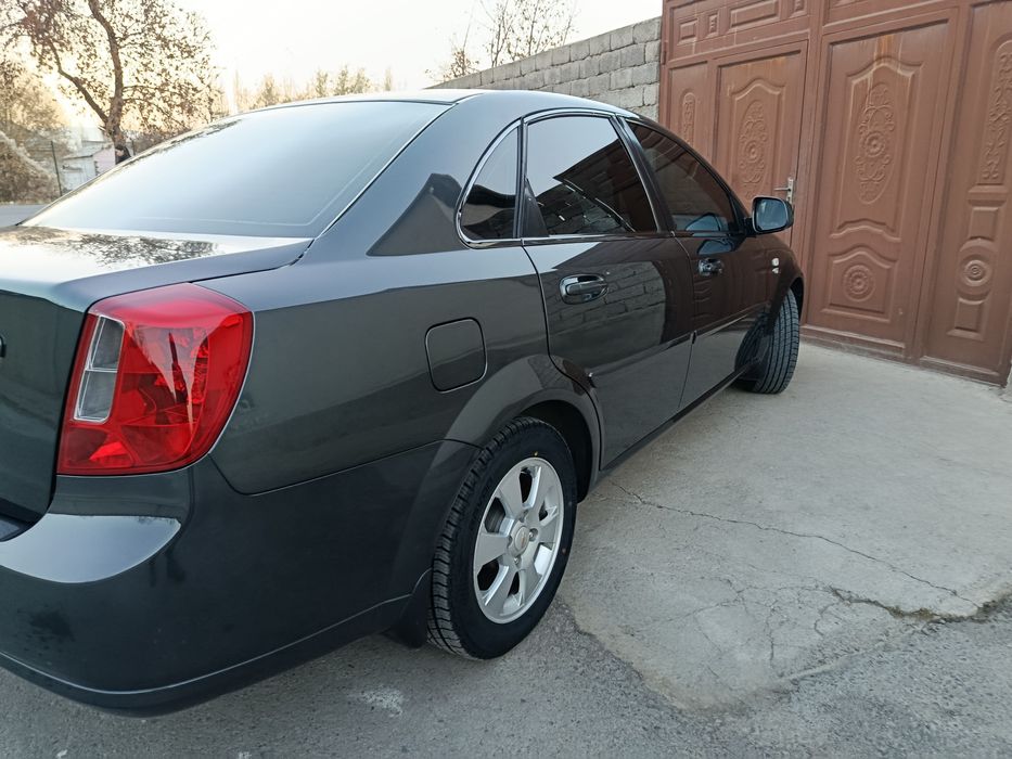 Продам Шевроле Лачетти