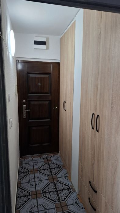 Garsoniera de inchiriat zona Valea Aurie