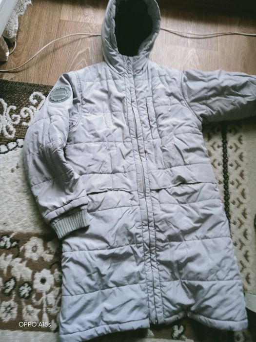 Продам женские куртки