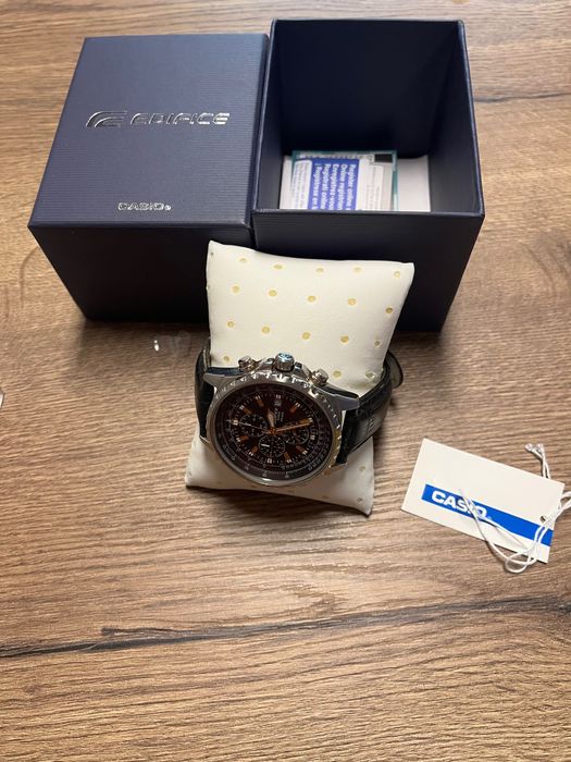 CASIO Edifice EF-527L