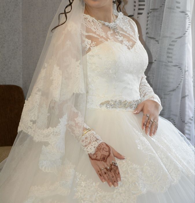 Свадебное платье , свадебные платья продажа и прокат