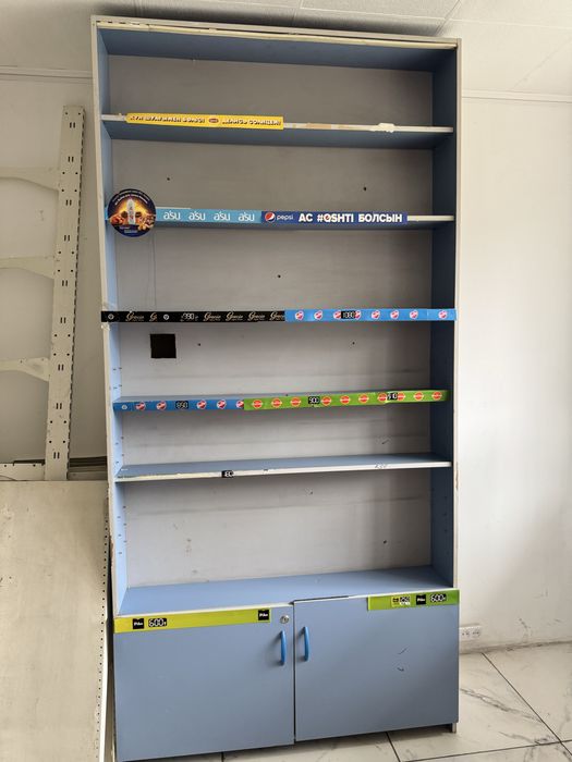 Продам витрины в ассортименте, кулер