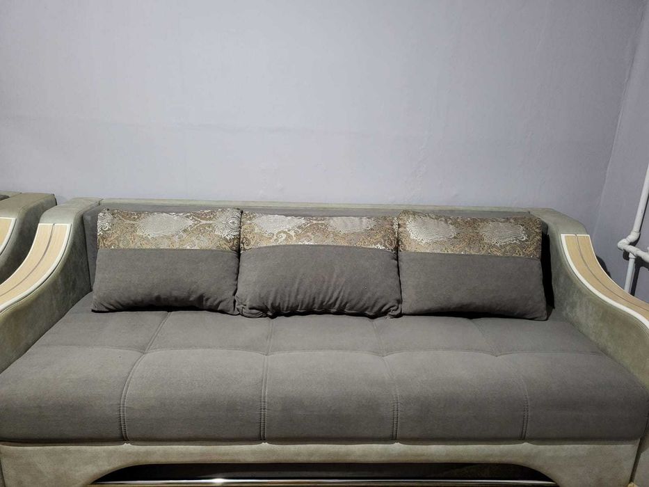 Продам мягкий уголок