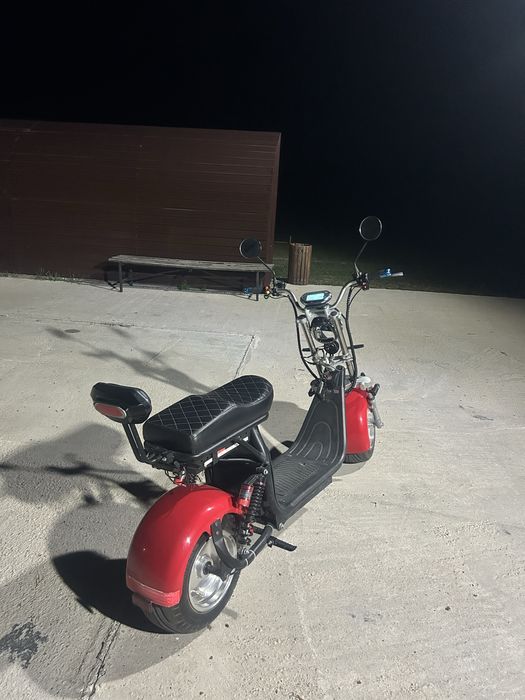 Vand scuter electric