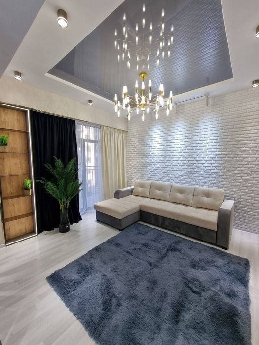 Нью Лайф Ташсельмаш Махтумкули 2х-комн/4/10