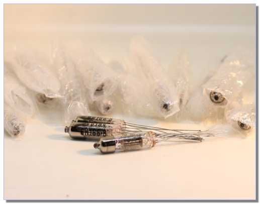 Радиолампы 6Н17Б-В, 6Н16Б-В - комплект из 3-х ламп