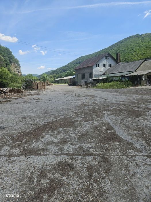 GATER la cheie funcțional,teren 13500 mp,Birouri ,Hale,curte Betonata
