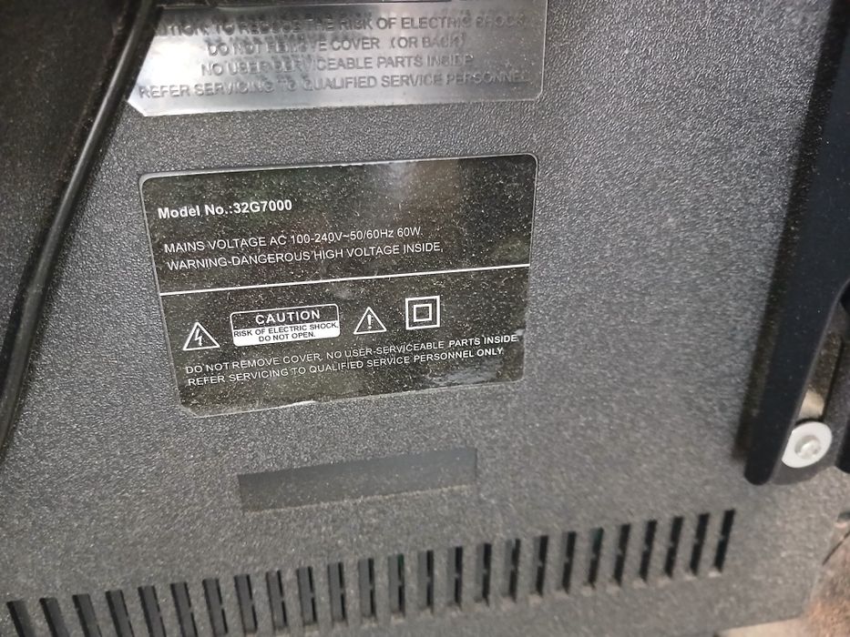 Телевизор смарт Тв YASIN