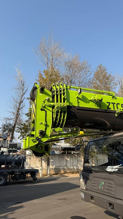 Aвтокран Зоомлион Avtokran ZTC 500 A562 50 tonna