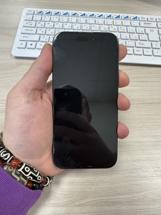 Продам Iphone 15 pro на 256GB