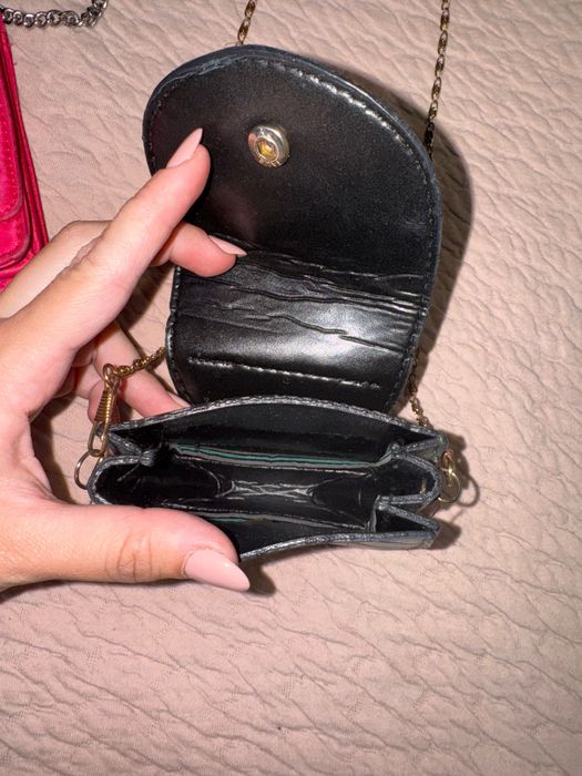 Мини чанти в различни цветове