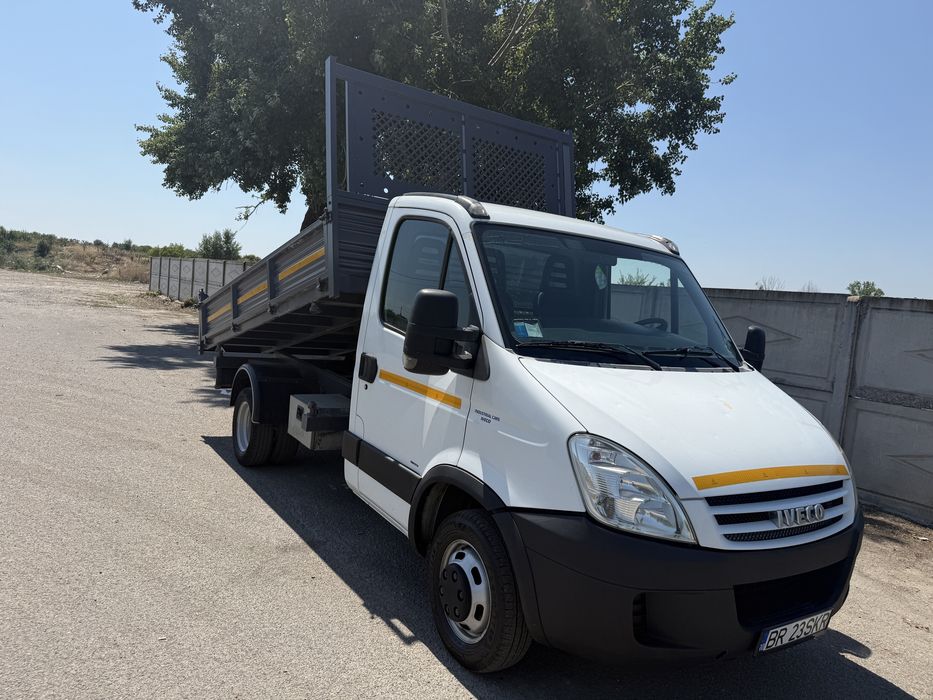 Vand Iveco Daily basculabil 3 parti 3,5 tone