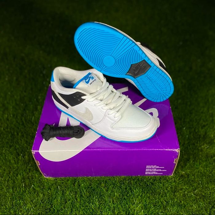 Nike SB Dunk Low Laser Blue 43