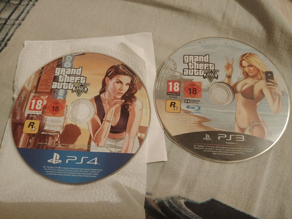 Диск игрой GTA 5