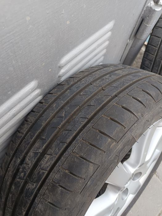 16 5x114.3 Toyota с летни гуми 205 55  и гайки