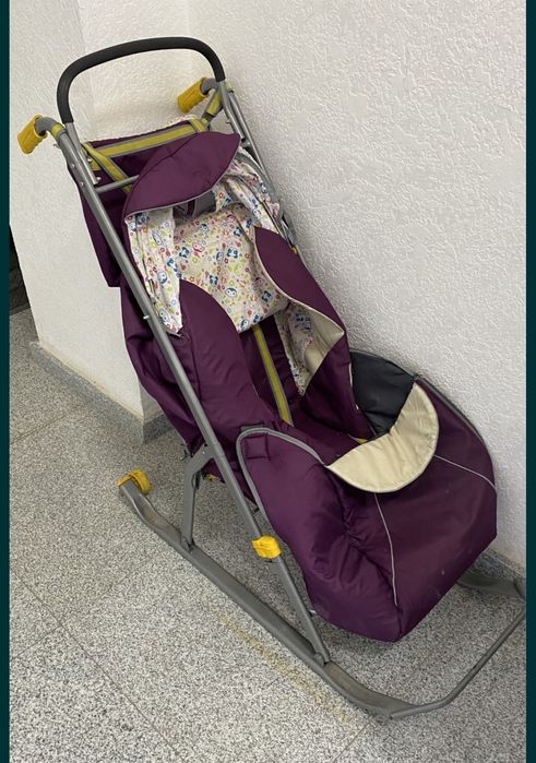 Продам санки коляска  в отличном состоянии