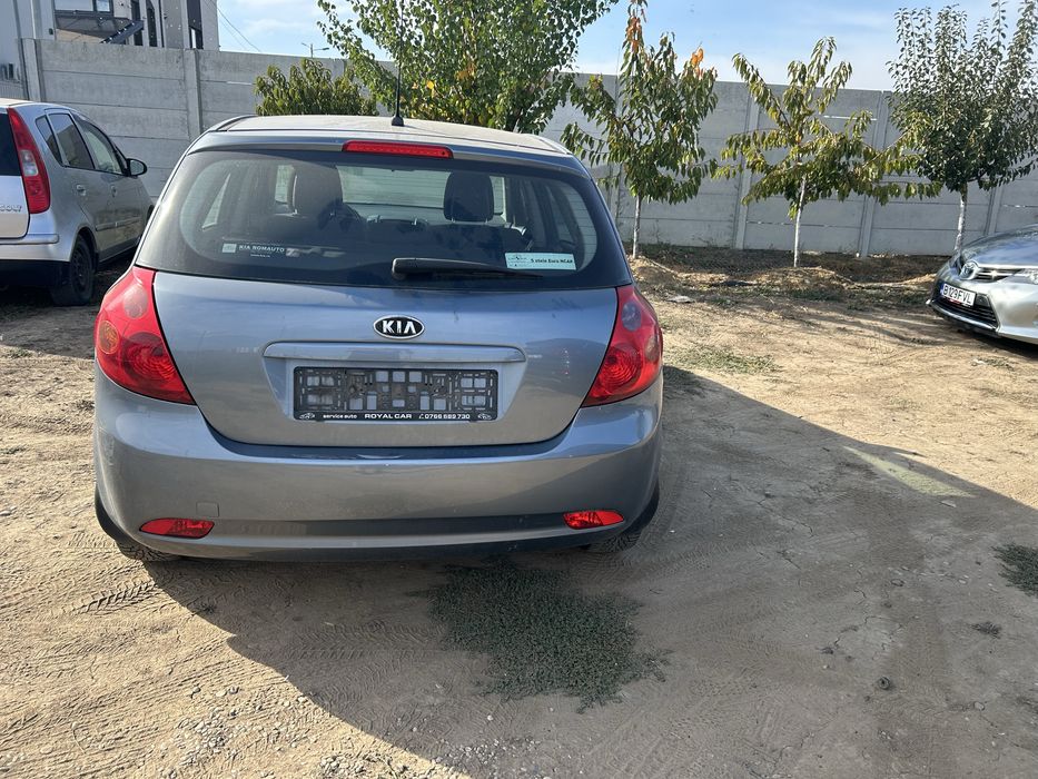 Vand far stanga si dreapta Kia Ceed 2006-2010