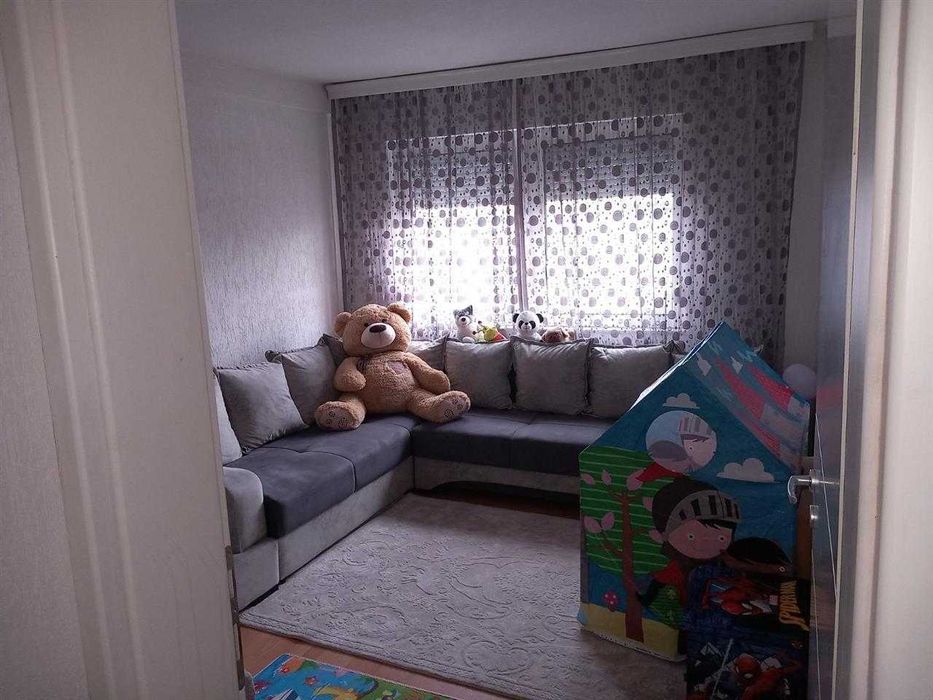 Тристаен имот в кв.Иван Вазов