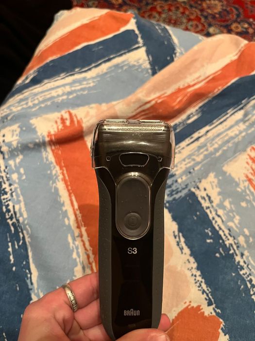 Электрическая бритва