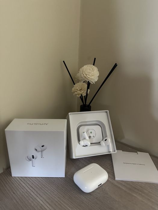AirPods 2 Pro чисто нови