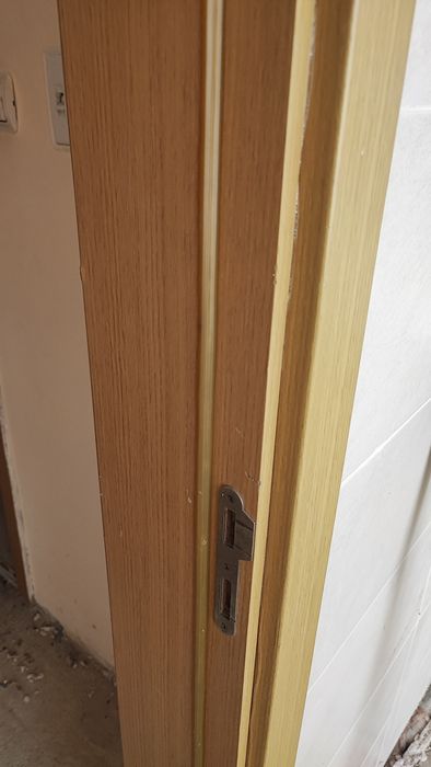 Продавам интериорни врати 3бр