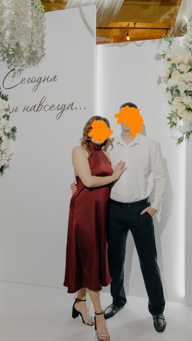 Продам платье с открытой спиной